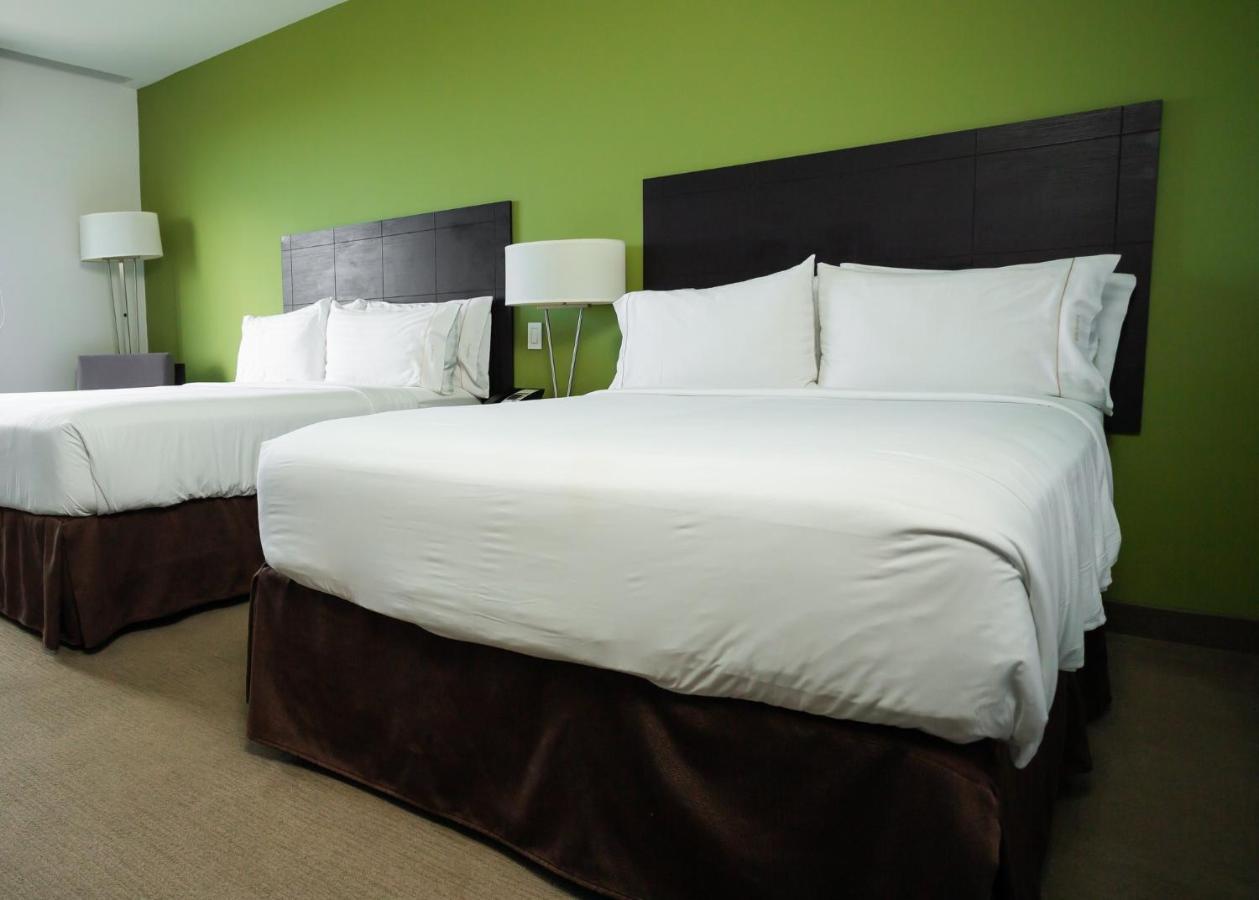 Holiday Inn Express Managua By Ihg Buitenkant foto