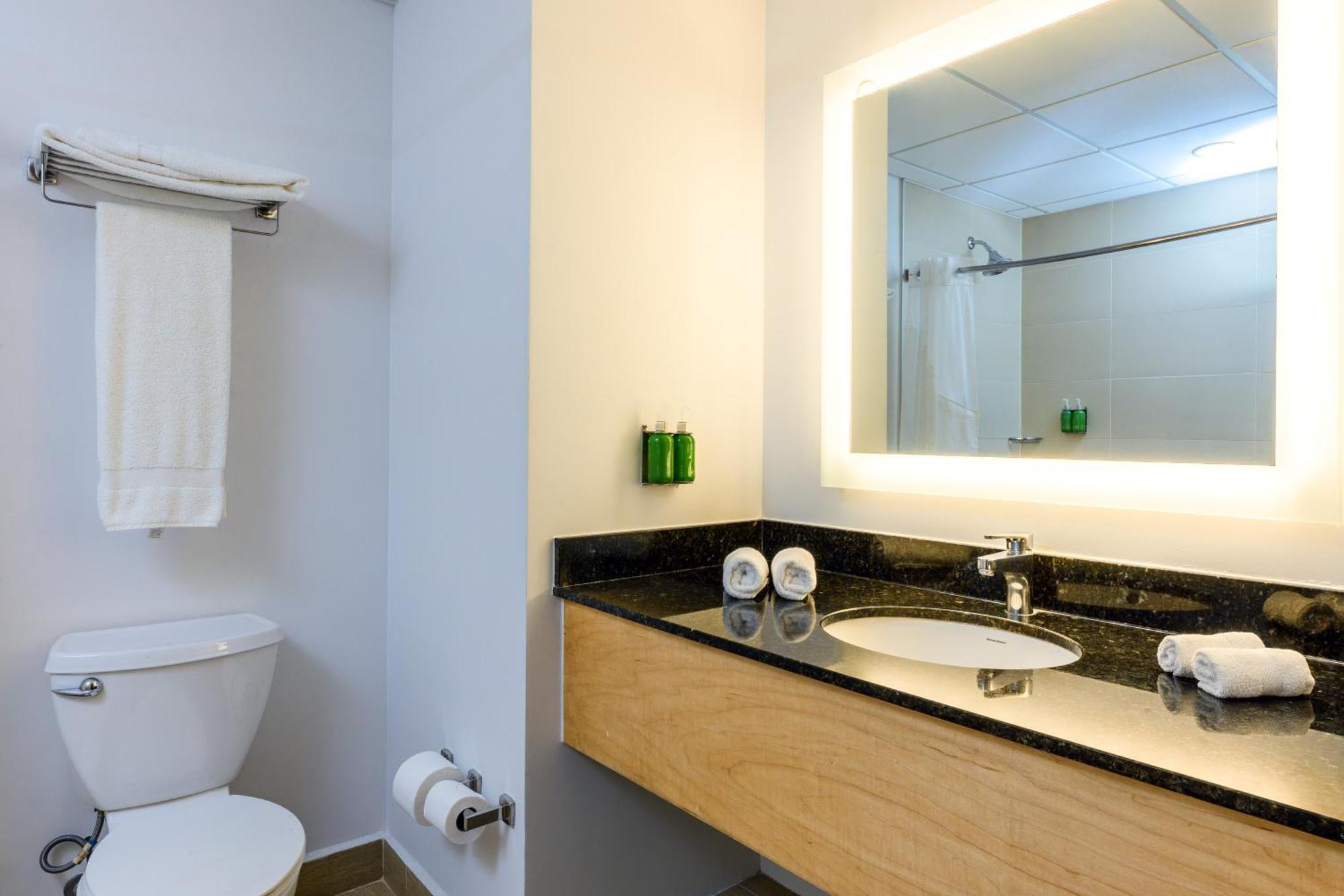 Holiday Inn Express Managua By Ihg Buitenkant foto